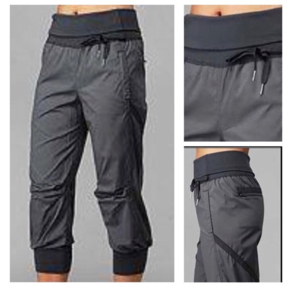 LULULEMON Capri size 6